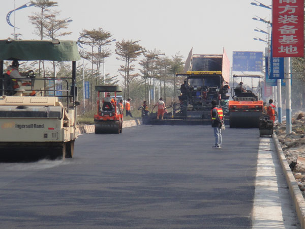 米兰体育网页版经一路